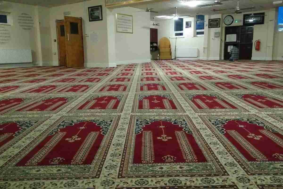 Interior of Islamic Centre Scunthorpe